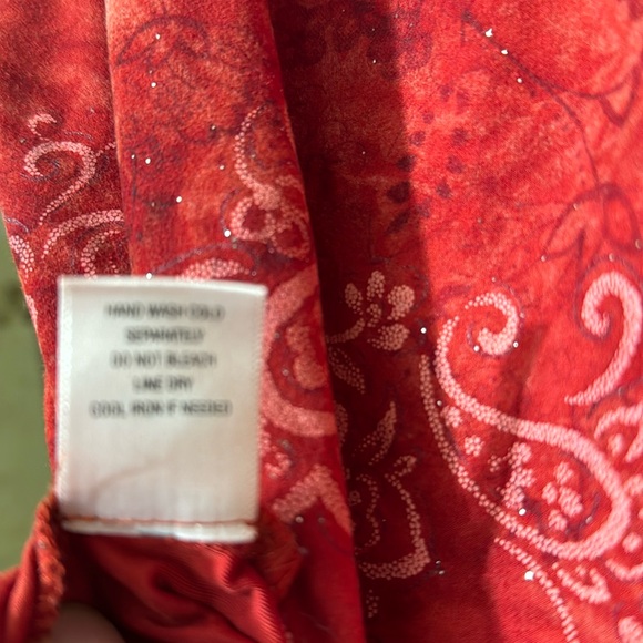 Sami and Jo XL Women’s Holiday Top Pre - owned. - Picture 11 of 11